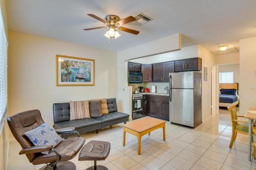 Hallandale Beach House | Centrally Located Hallandale Beach Condo