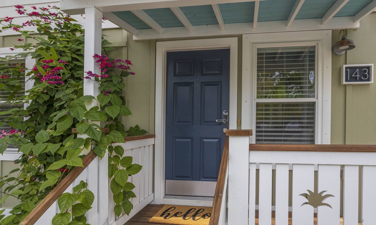 Lincolnville House | Charming Bungalow with Golf Cart Access & Hot Tub, Steps from Heart of the City!