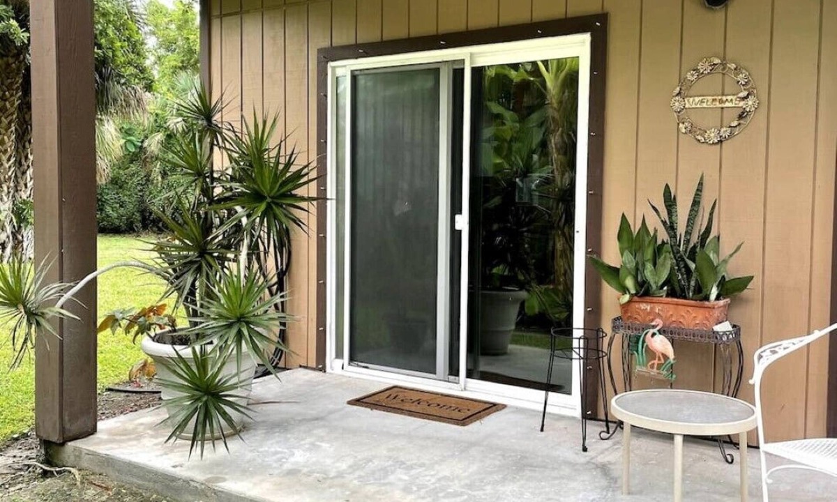 Naples Apartment | Charming Guest Quarters in Separate Building Available/Monthly Summer Bookings