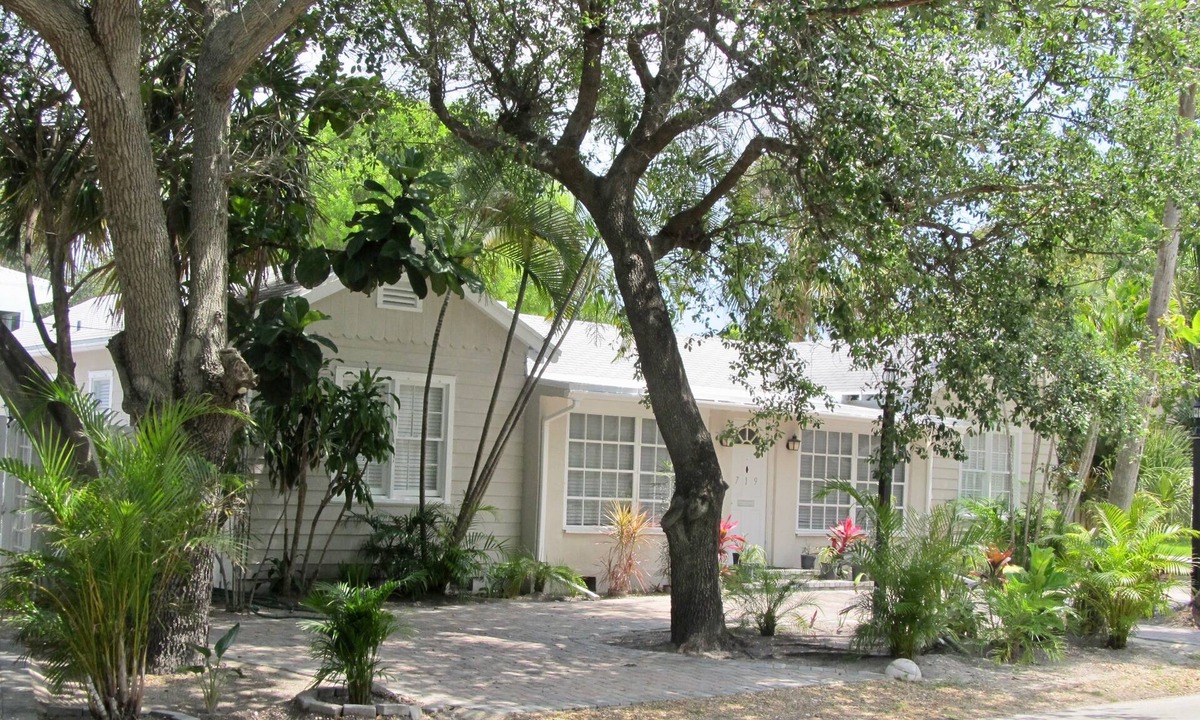 Downtown Fort Lauderdale House | Charming Tropical Home - Heart of Ft. Lauderdale, Awesome Location