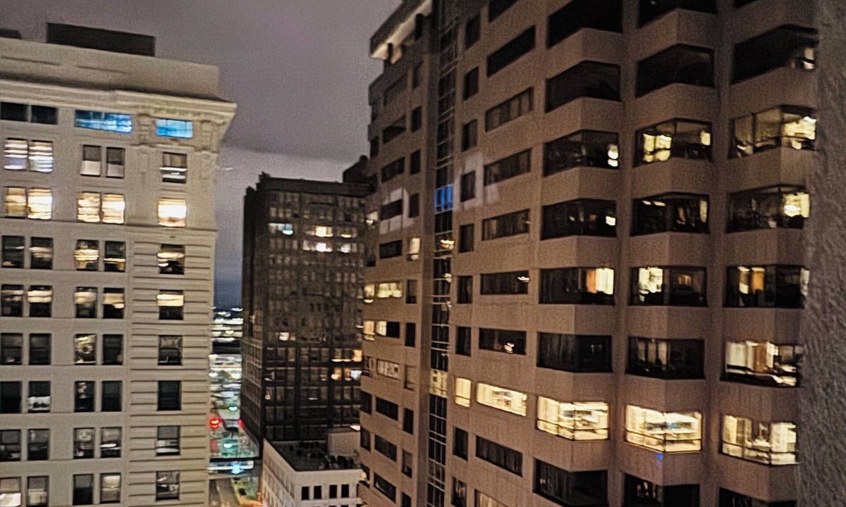 Downtown Kansas City Apartment | City Lights KC Downtown