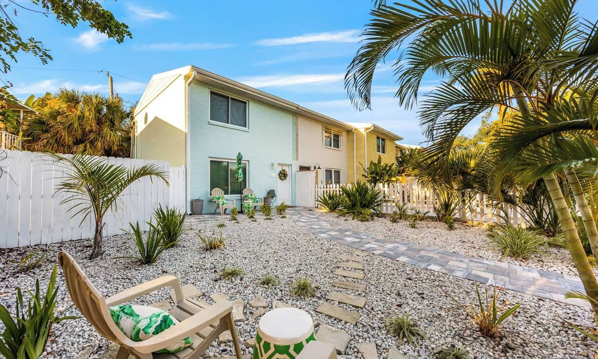 Cape Caneveral Beach Gardens House | Coastal Countdown – Relaxed Townhome Near Beach &
