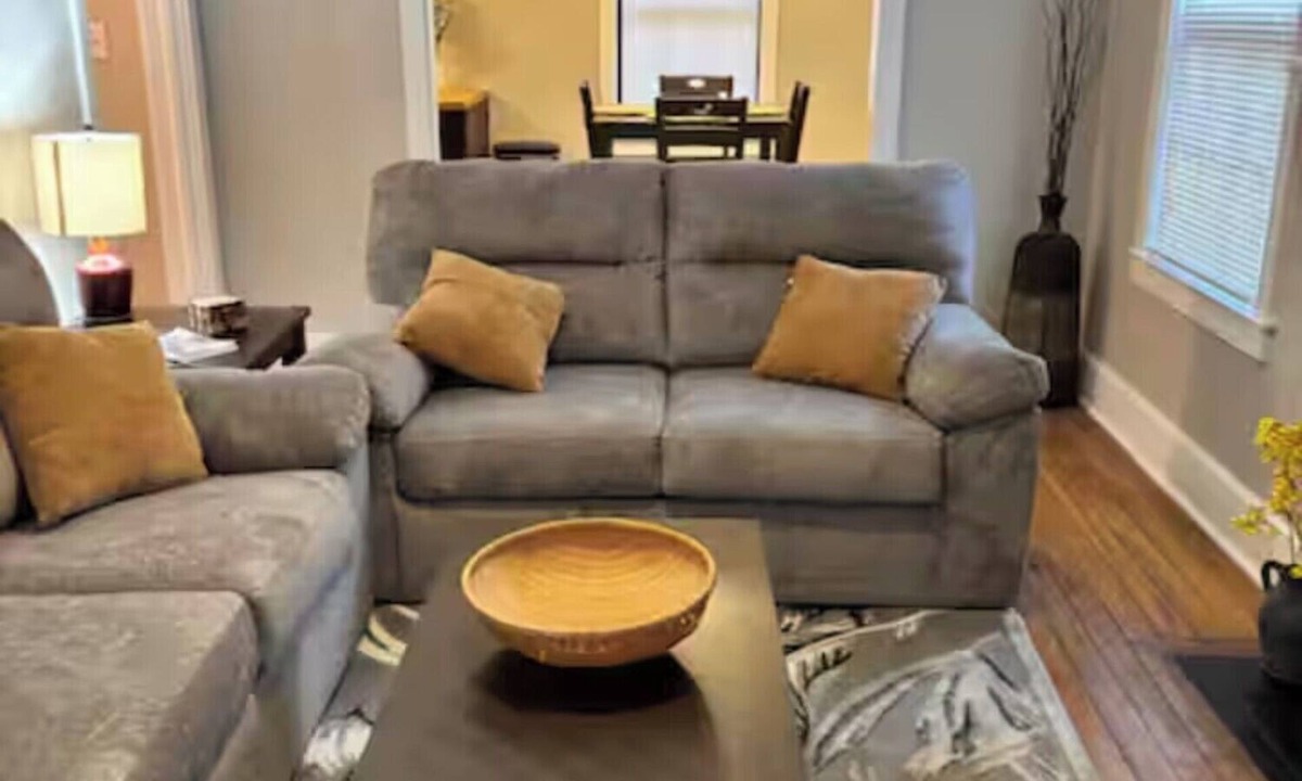 Florence Cottage | Come Stay A While