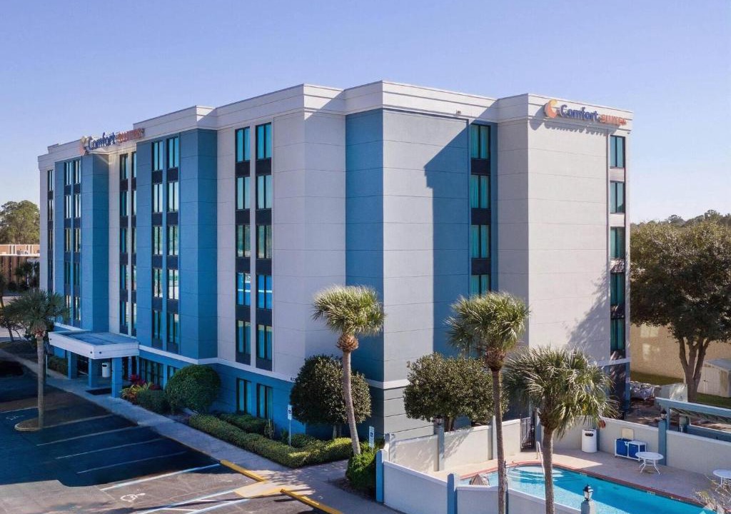 Southside Hotel | Comfort Suites Baymeadows Near Butler Blvd