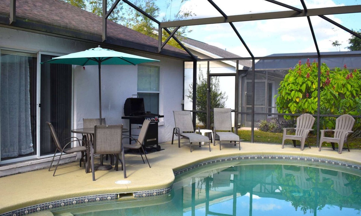 Indian Point House | Comfortable vacation pool home, 10 mins to Walt Disney World® Resort!
