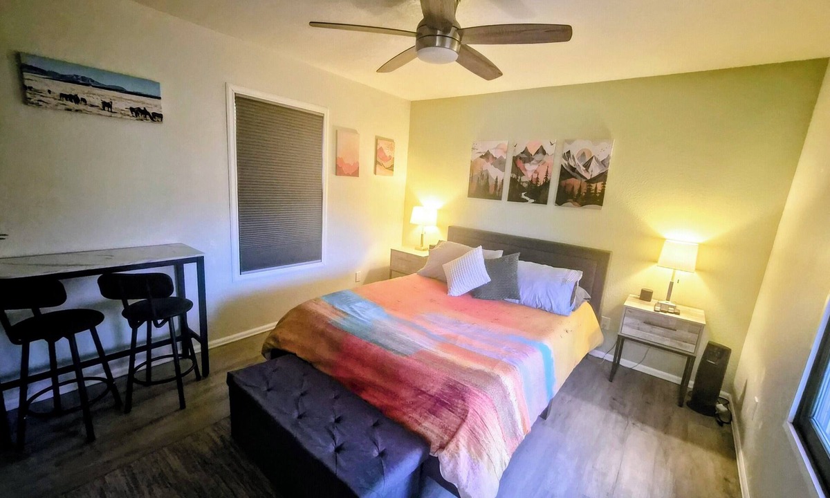 Walsenburg Apartment | Cozy & Clean Casita w/Hammocks & Disc Golf