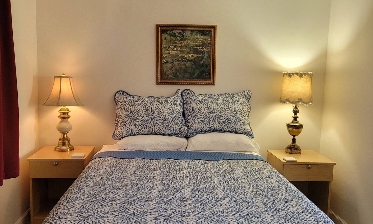 Truth or Consequences House | Cozy Cottage Suite. Unit 4