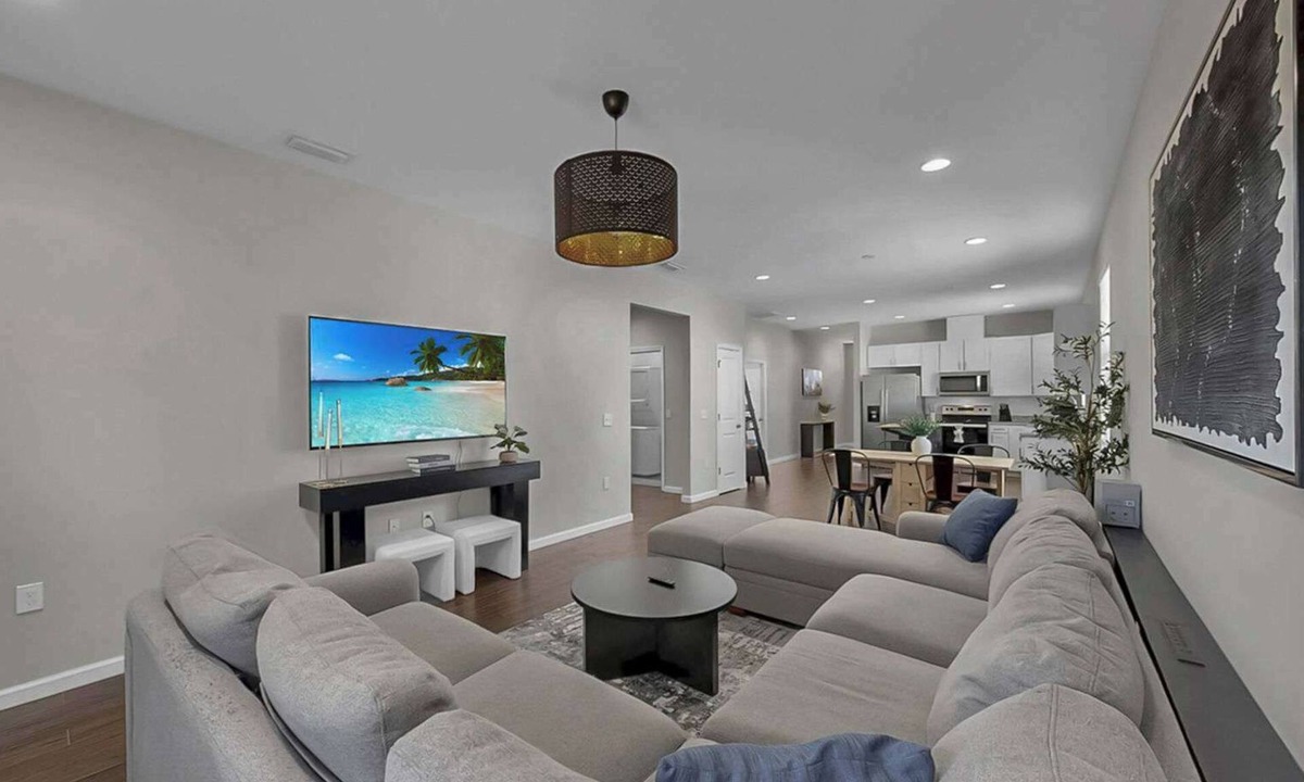 East Tampa House | Cozy Downtown Tampa Retreat