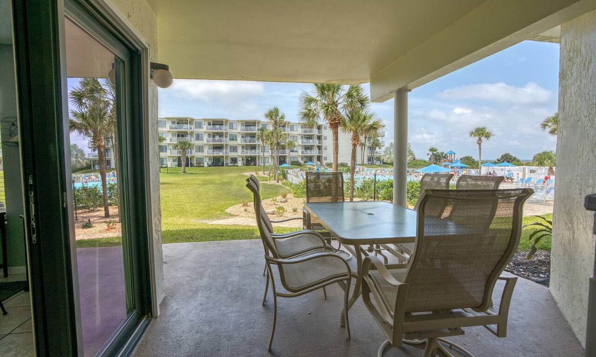 Butler Beach Condo | CRC 1106 - Ground Floor Condo Close to Pool and Spa