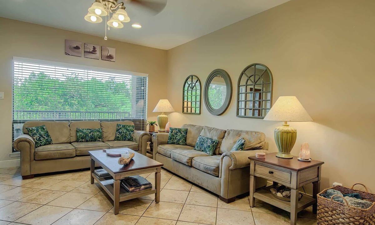 New Braunfels Apartment | CW C207 River Zen