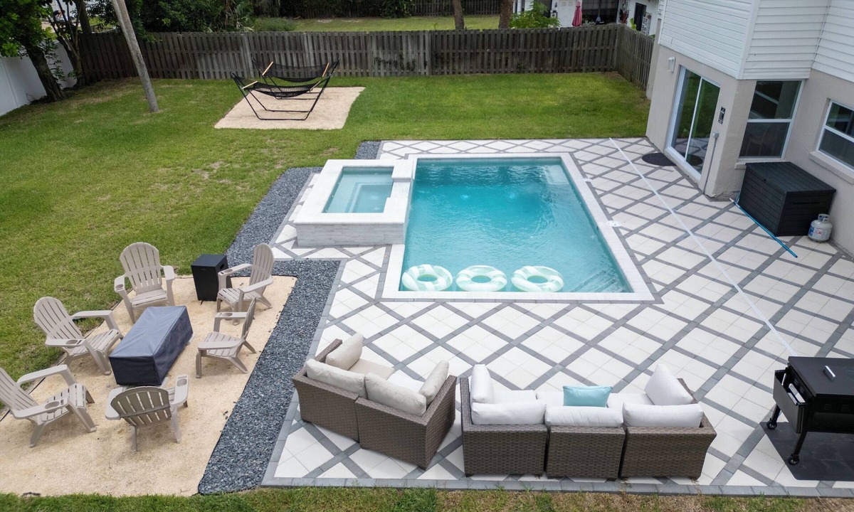 Cocoa Beach House | Designer Home - 9 Beds - New Pool - By Beach