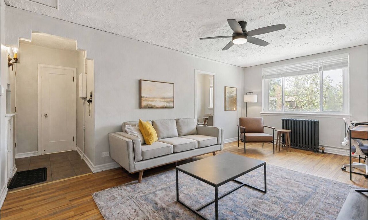 City Park Apartment | Detroit by Modern Midstay/On City Park! #T27