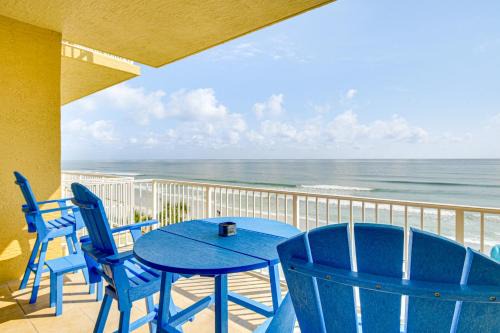 New Smyrna Beach House | Direct Beach Access: NSB Condo w/Community Perks