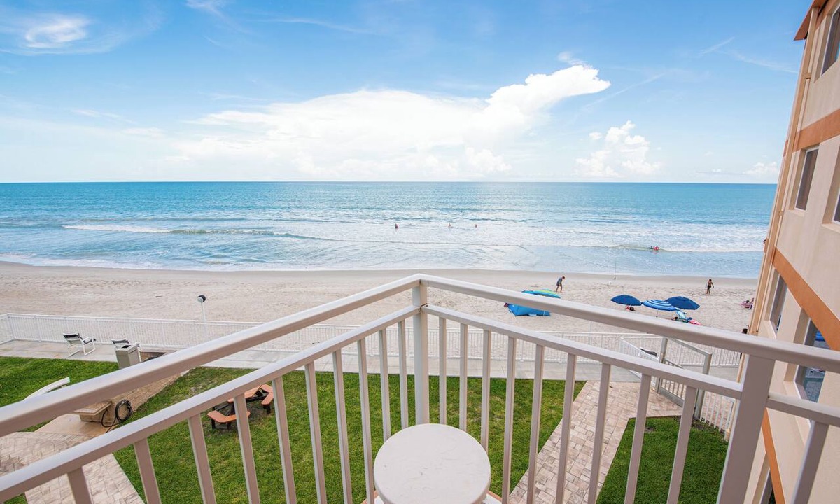 Satellite Beach Condo | Direct Oceanfront 2BR Condo w/Balcony & Beach Views, Unit 332