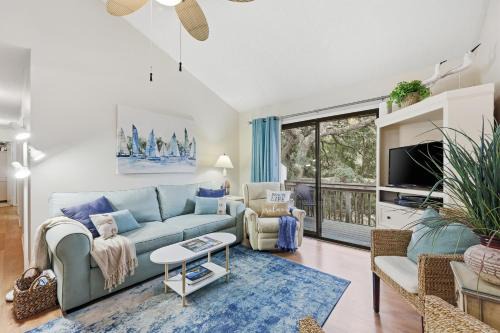 Fernandina Beach Apartment | Dog Friendly Forest Ridge Condo Close to Beach