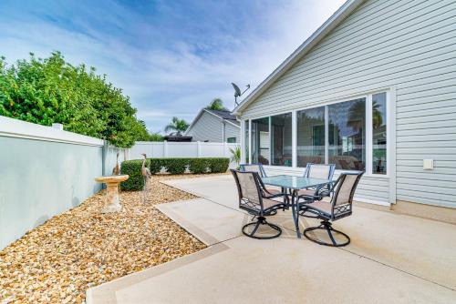 Pennecamp House | Dog-Friendly Home in The Villages w/Private Patio