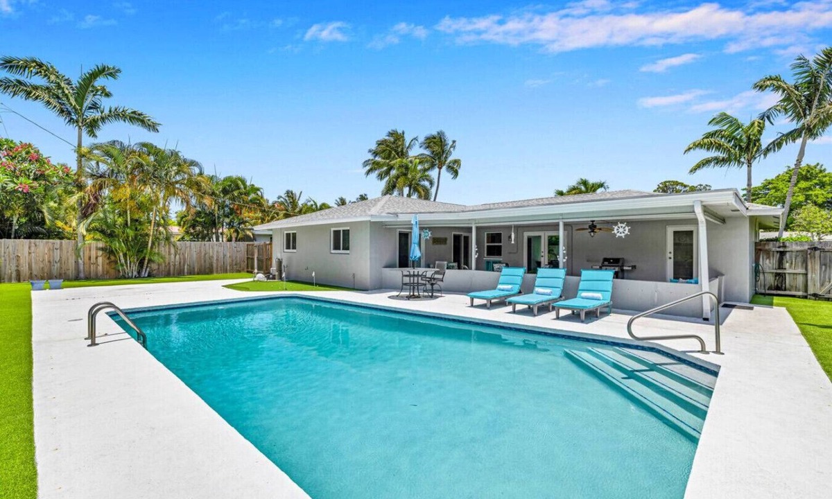 Boynton Beach House | Dream Tropical Pool House East Boyton By The Beach