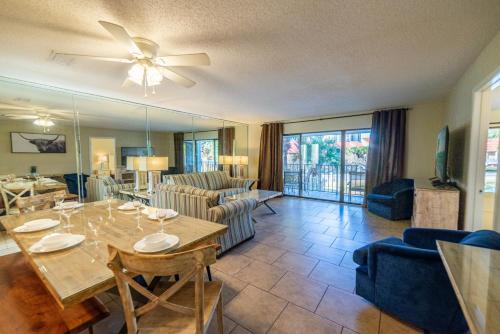 Panama City Beach House | Edgewater Villa 3007 'Anchors Away'