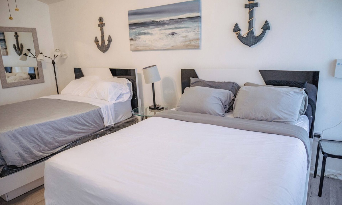Biscayne House | Emely's place 5 minutes from Jacksonville international airport