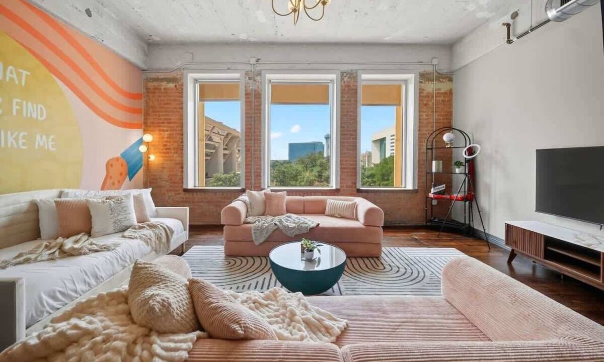 Downtown Dallas Apartment | Enchanted Escape - Taylor Swift Inspired Stay