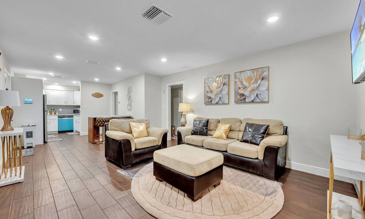 Pine Hills House | Enjoy the Florida Escapes