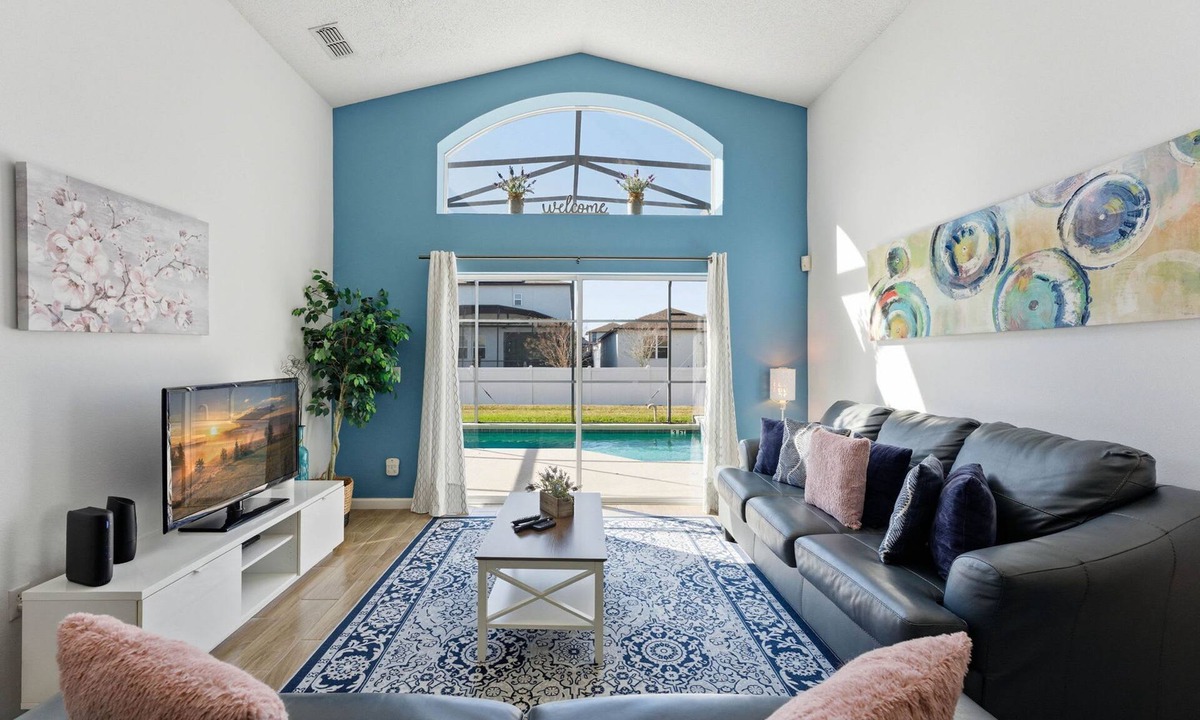 Seasons House | Entertaining Game Room 4BR Near Disney