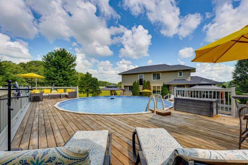Turners House | Entertainment Hub! Massive Springfield Area Home