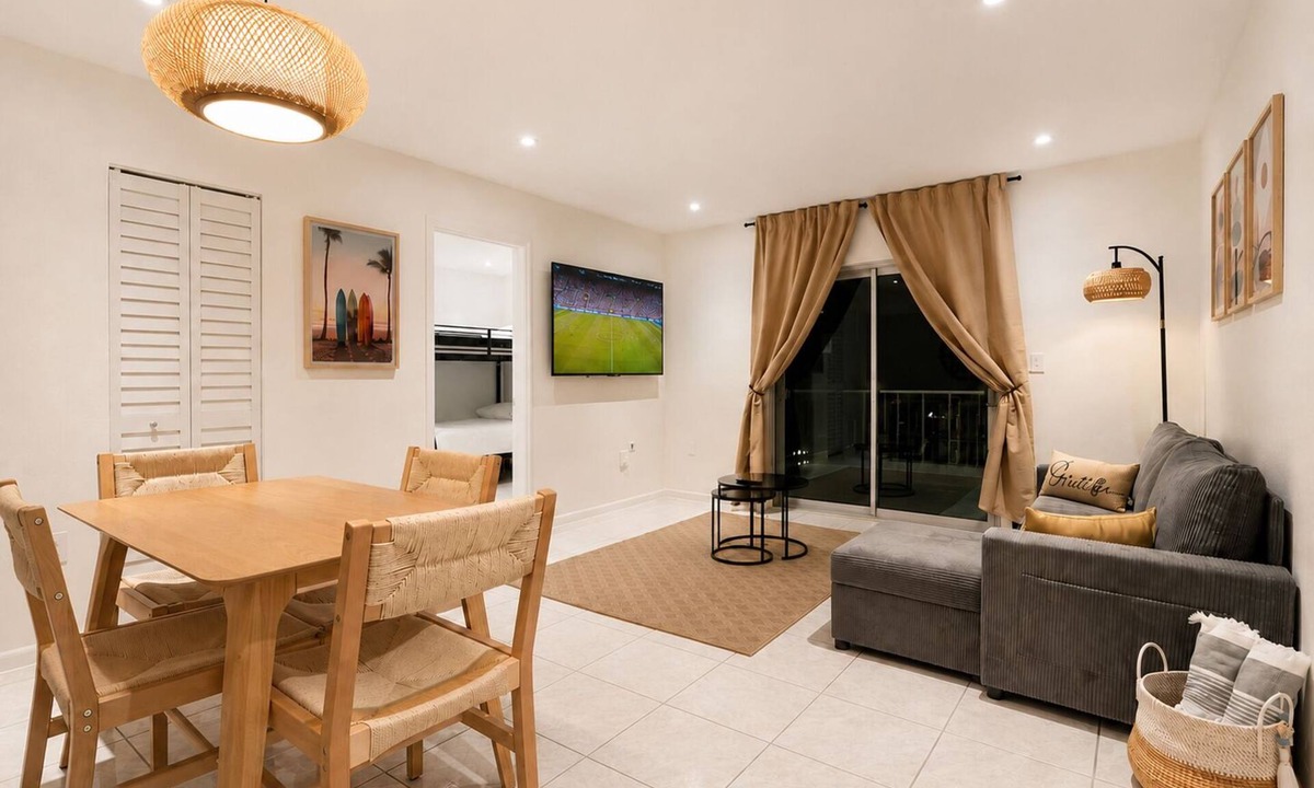 Flagami Apartment | Entire apartment 2 bedroom 2 bath