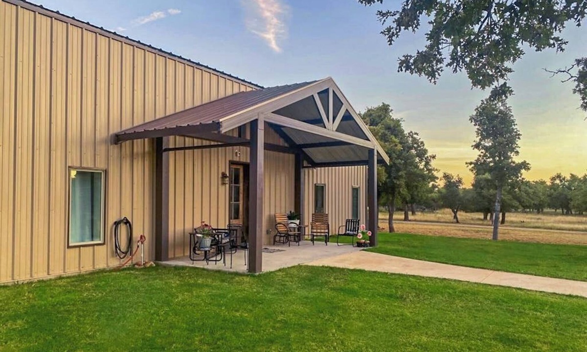 Fredericksburg House | Expansive getaway near downtown with fast WiFi, Wii, grill