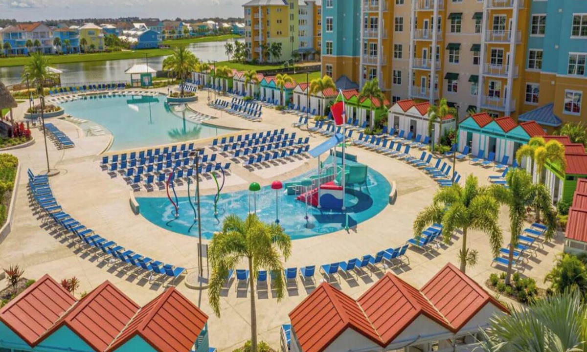 Bay Lake Hotel | Experience Ultimate Theme Park Haven - Ideal for Group Adventures + Outdoor Pool