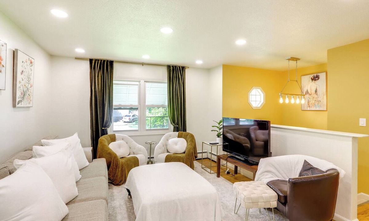 Oberlin House | Explore Oberlin! Home 1 Mi to Main Street & Campus
