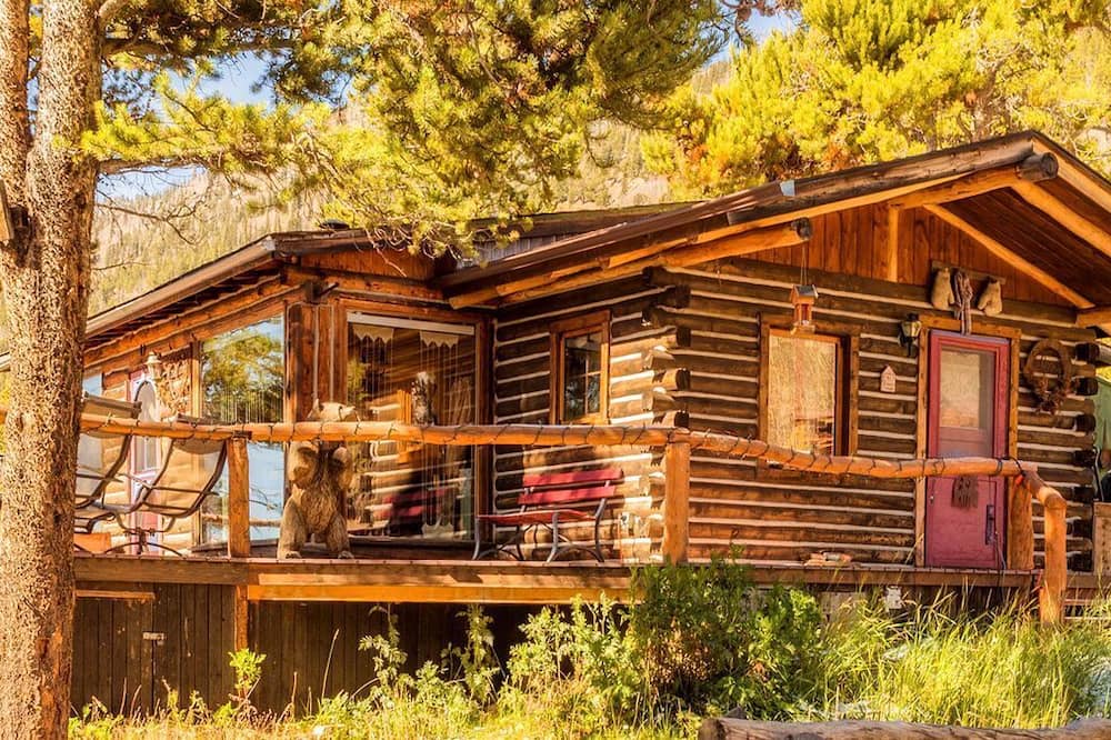 Leadville Cabin | Family-Friendly Cabin Rental with Wood-Burning Fireplace in the Rocky Mountains, Colorado