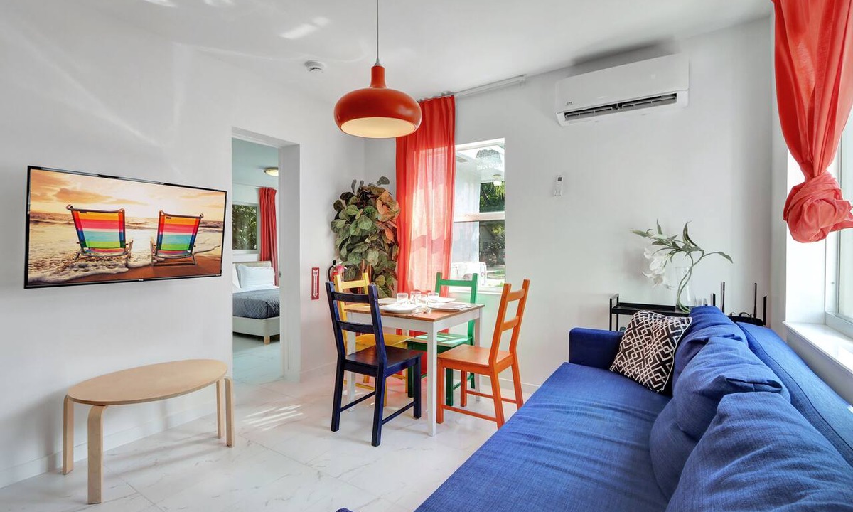 Highland Garden Apartment | FIFA Perfect 18 KM | Bayamo: Casita Near Beach & Gym Access