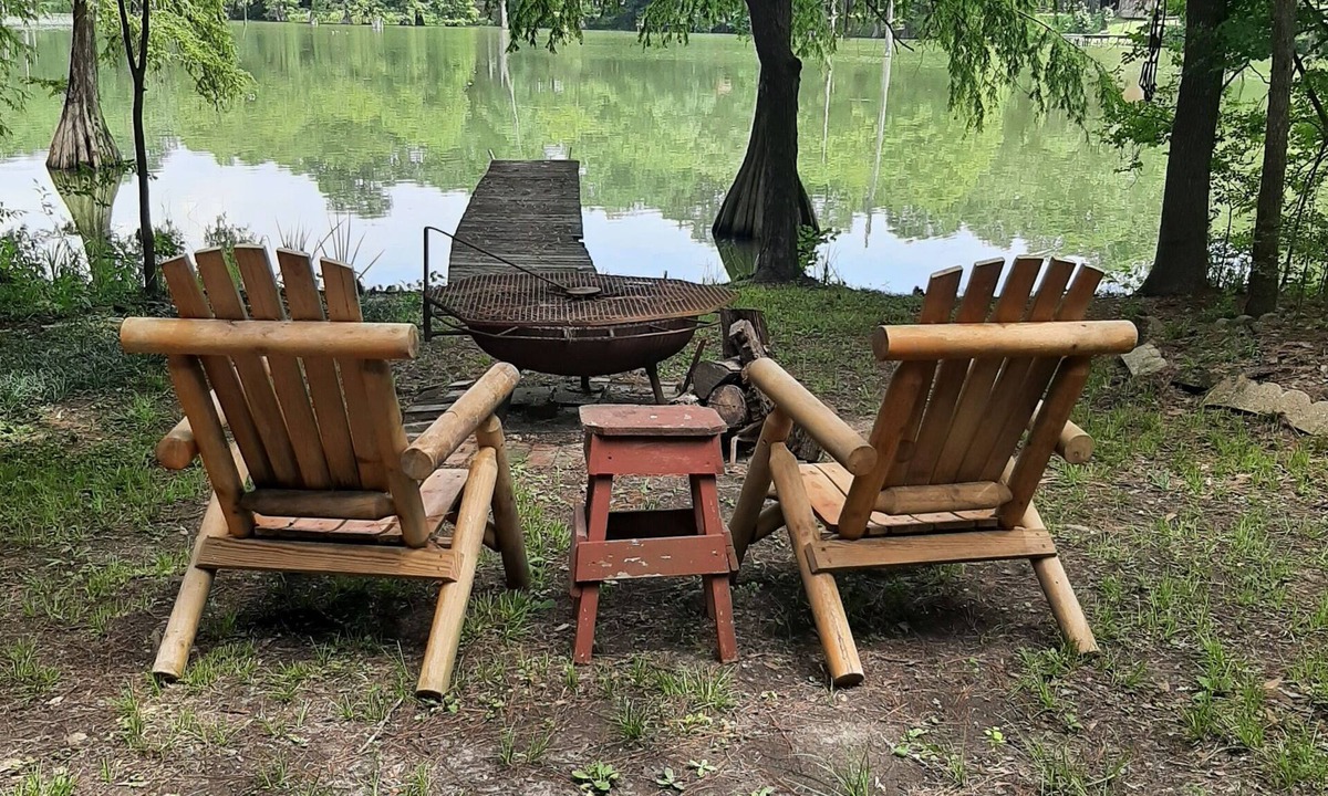 Votaw Cabin | Fishing cabin on private lake