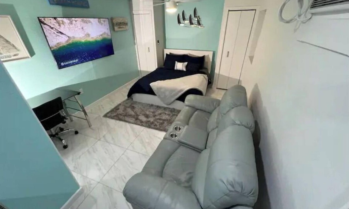 Lake Ridge Apartment | ★Flamingo Studio★ 5 min to Beach ★