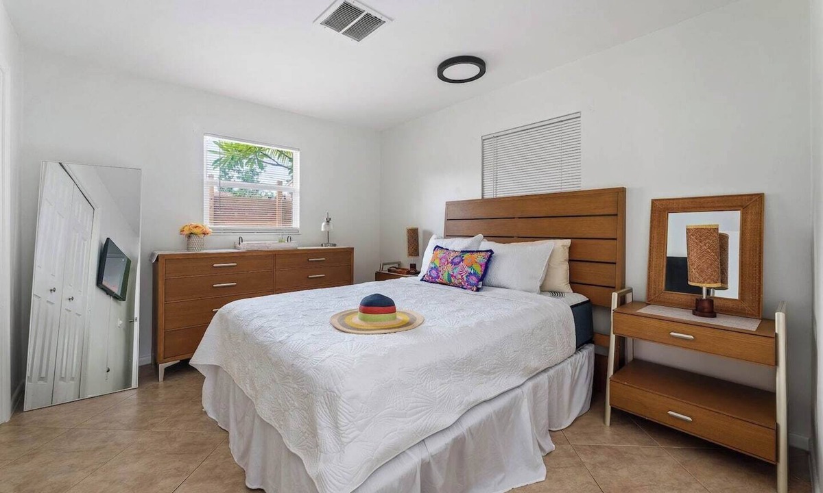 Delray Beach Villa | Flamingo Villa in Delray Beach – Your Coastal Retreat!