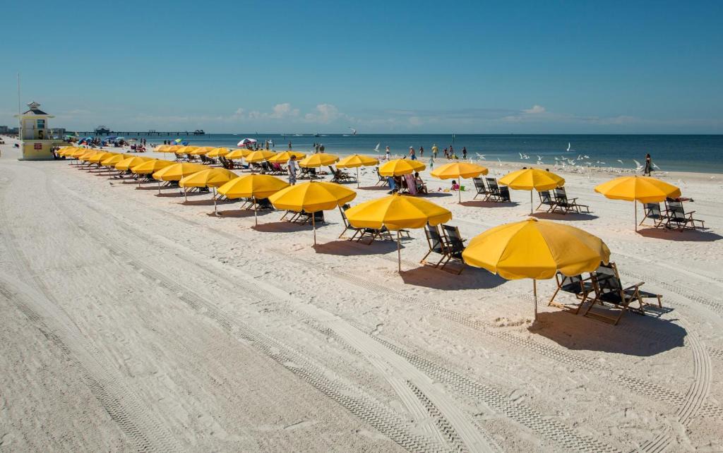 Clearwater Beach House | Frenchy's Cottages on East Shore 486 home