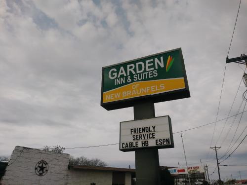 New Braunfels Hotel | Garden Inn & Suites New Braunfels