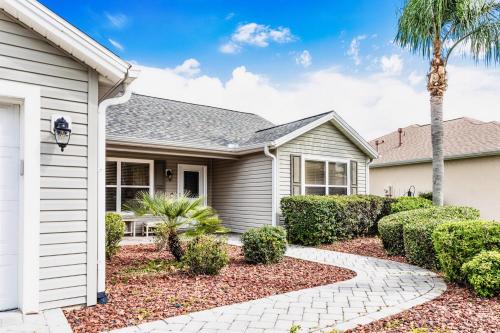 Liberty Park House | Georgetown - Centrally Located 3-2 Designer Home Villagepeople