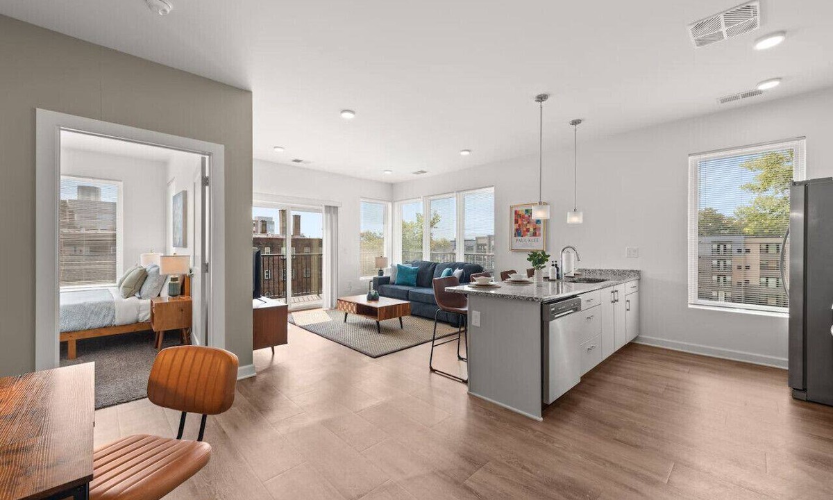 Hough Apartment | Gorgeous 2 Bed/2 Bath | CLE Clinic | Balcony