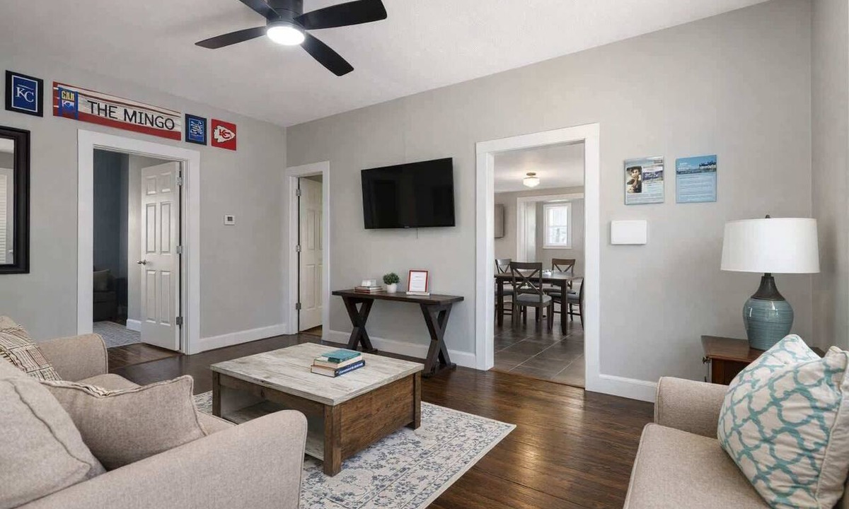Lee's Summit House | Great Stay 3BR Home Walkable
