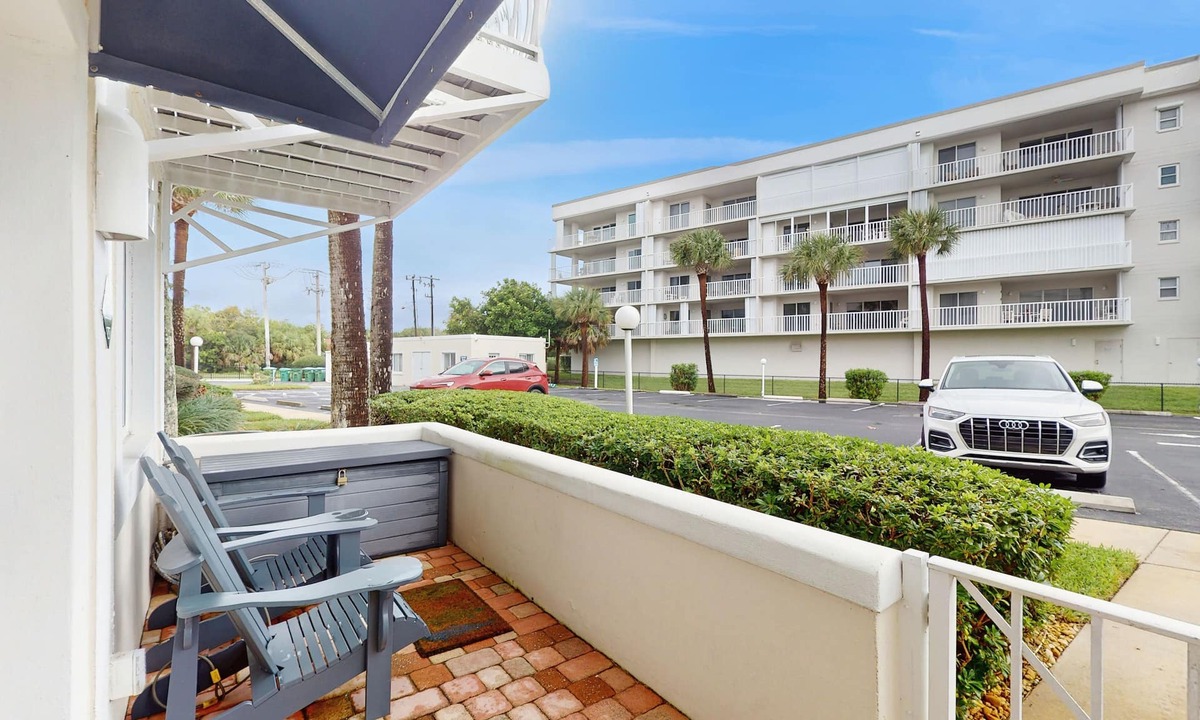 Cape Caneveral Beach Gardens Condo | Ground Floor Condo with Shared Heated Pool, High-Speed WiFi, and Central AC!