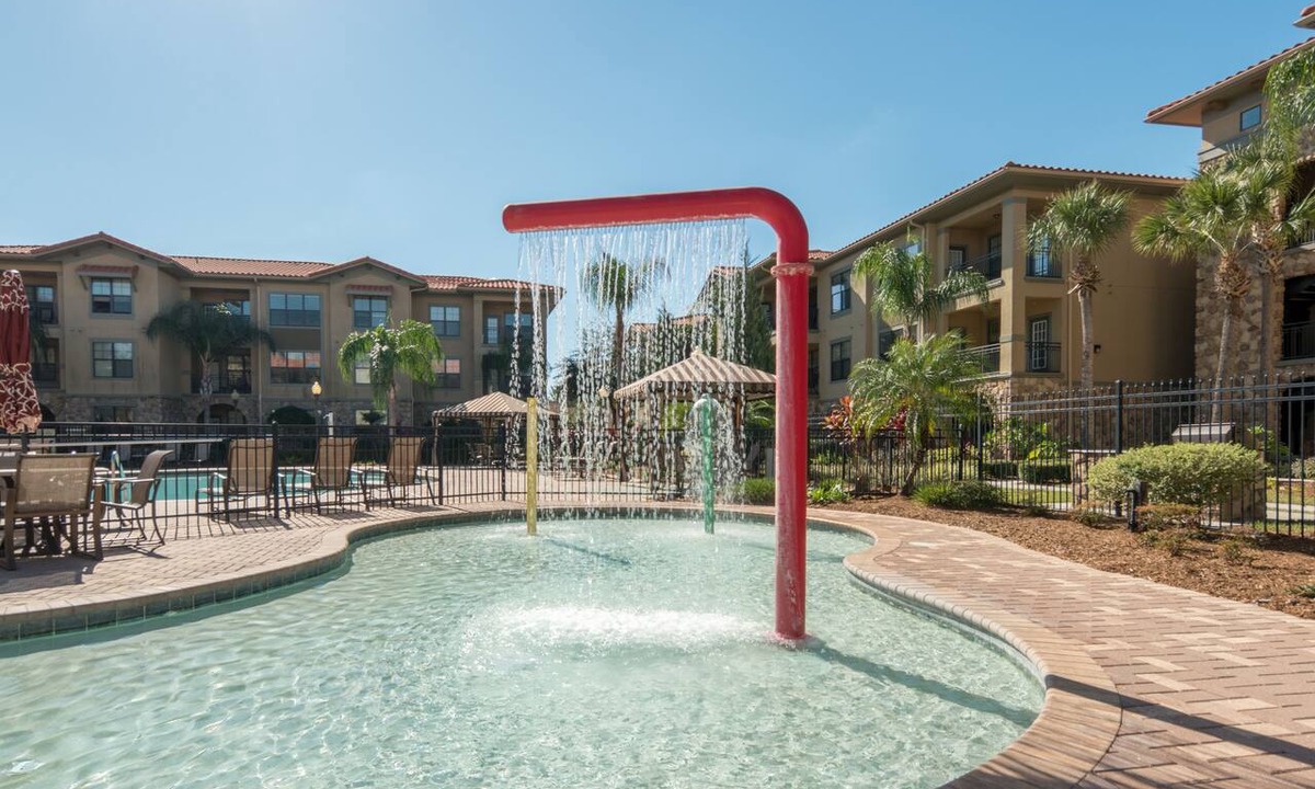 Davenport Condo | Ground floor condo, no carpet, community pools, fitness room, 9 miles to Disney World