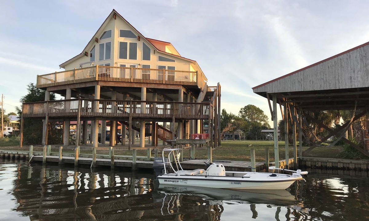 Horseshoe Beach House | Gulf Front House, BoatDock/Spectacular View, Central A/C