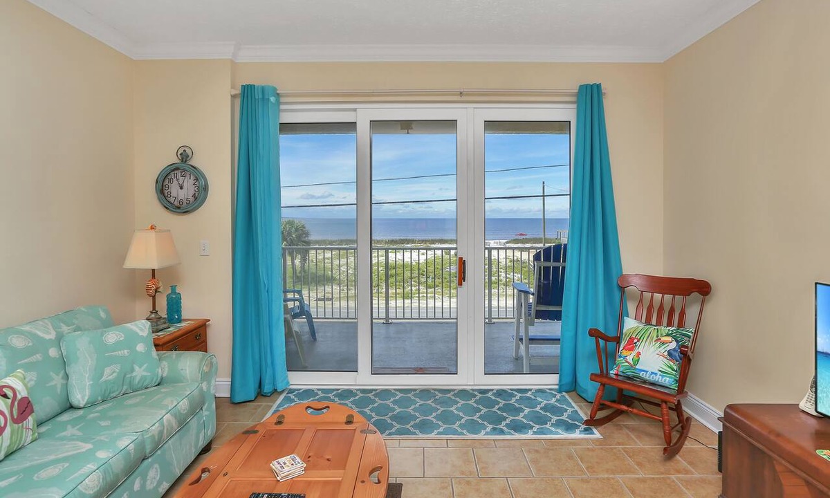 Mexico Beach Condo | Gulf View, Mexico Beach Condo, Community Pool, Hot Tub, and Sauna ~ Summerhouse