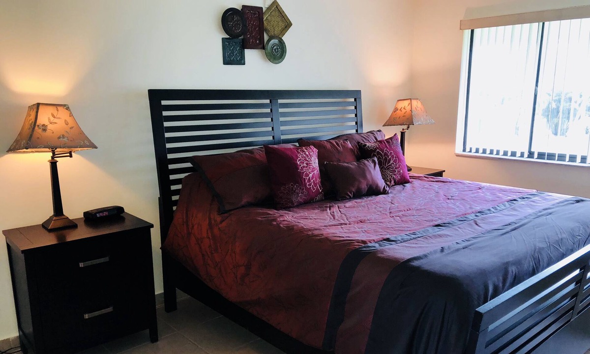 Fort Pierce Condo | GV 5624 Golf Course View Condo-Paradise Vacation Rental in Ocean Village