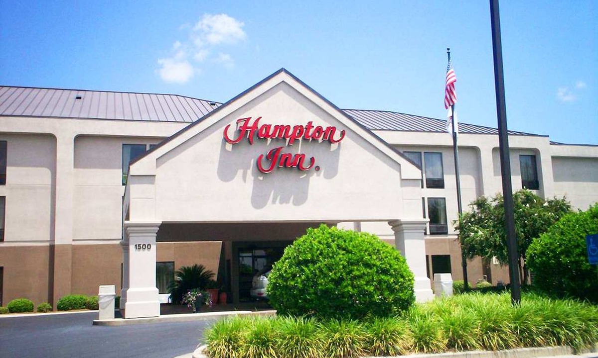 Adel Hotel | Hampton Inn Adel