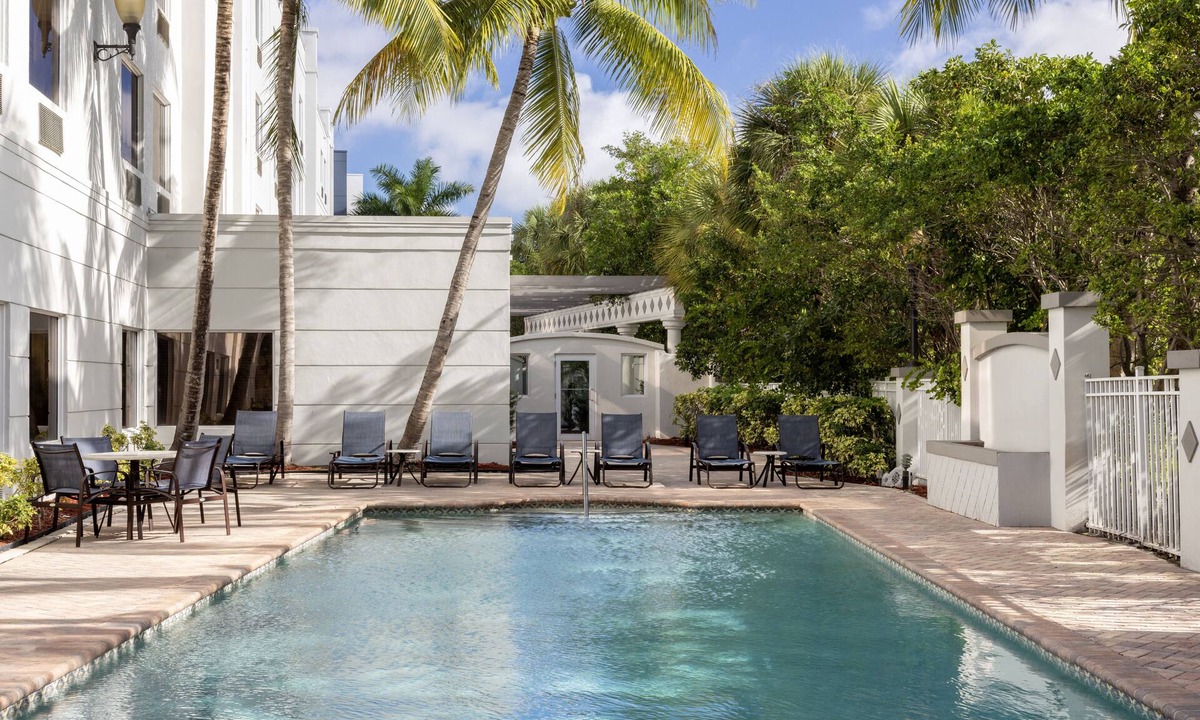 West Palm Beach Hotel | Hampton Inn by Hilton West Palm Beach Central Airport