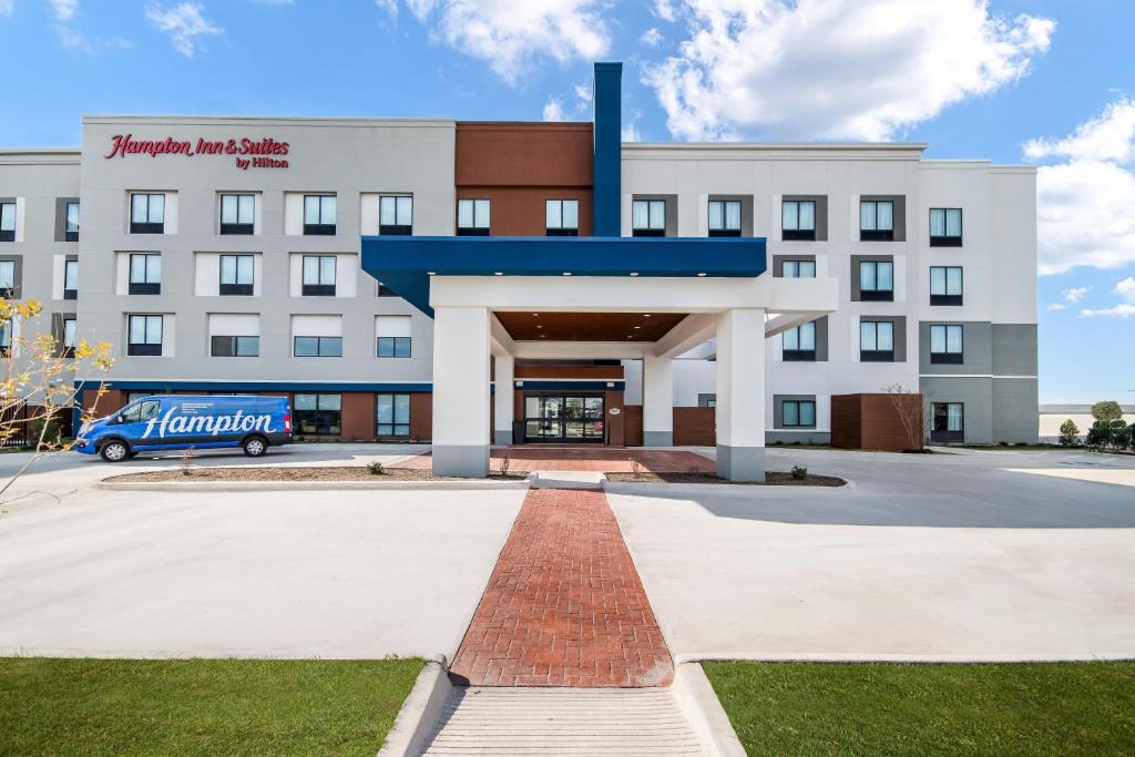 Irving Hotel | Hampton Inn & Suites By Hilton Irving Dfw Airport North