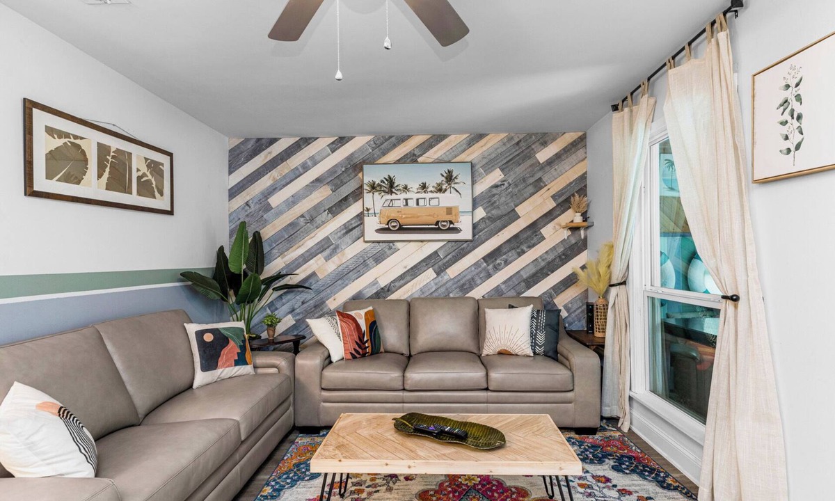 Panama City Beach House | Happy Boho Bungalow 3 MIN Walk 2 Beach